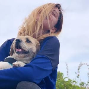 Meet your Posher, Estefania